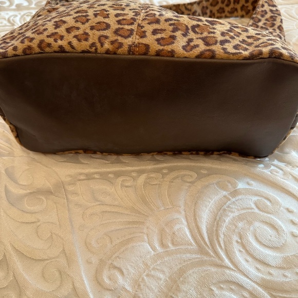 NWT Neimans Marcus Leopard Shoulder Bag - Picture 7 of 11